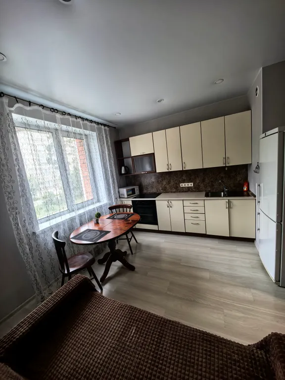 Хорошая однокомнатная квартира в кирпичном доме