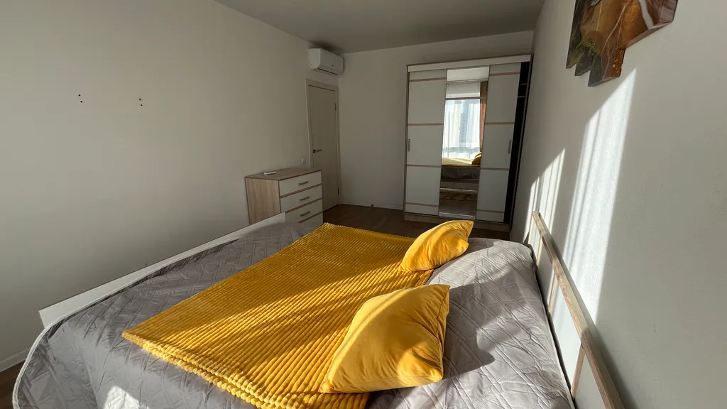 Евродвушка на 1-4 человек в новом районе со свежим ремонтом