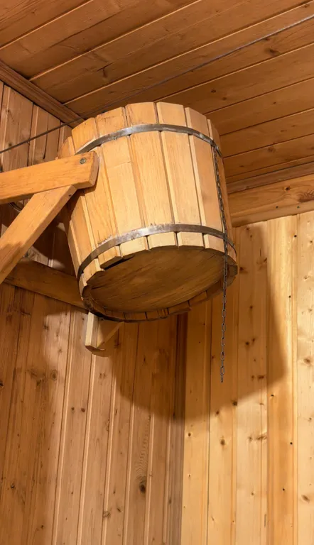 Дом с русской баней на дровах , хамам и бассейном