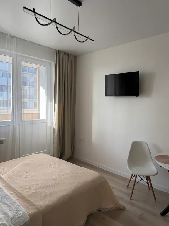 Уютная светлая студия в центре