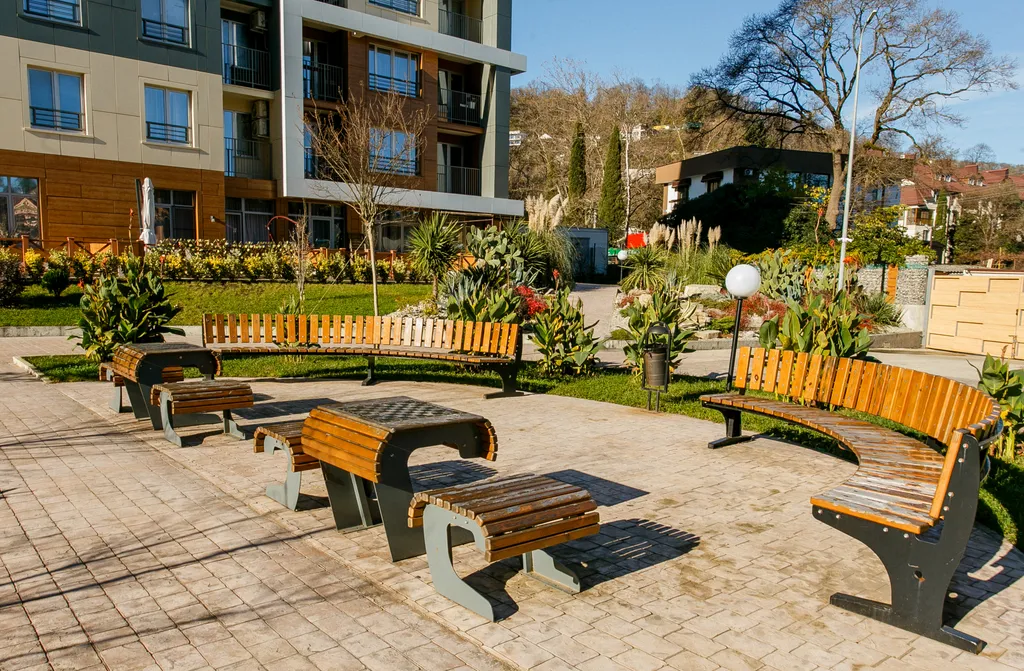 Просторный апартамент с балконами видом на море