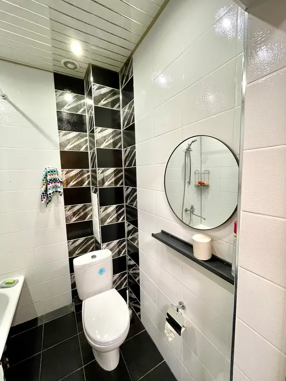 Квартира Просторная квартира в 5 минутах от моря с отдельным входом — Геленджик