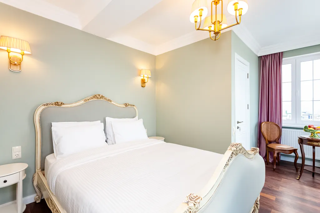 Shindisi Residence, VIP Villa