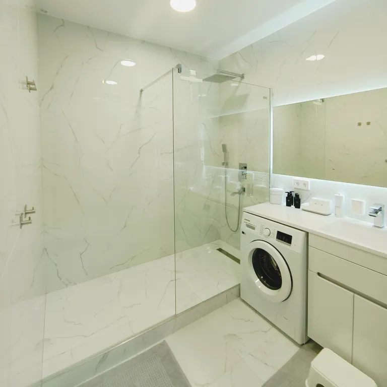 Апартаменты на море, 2-к видовая квартира на первой линии