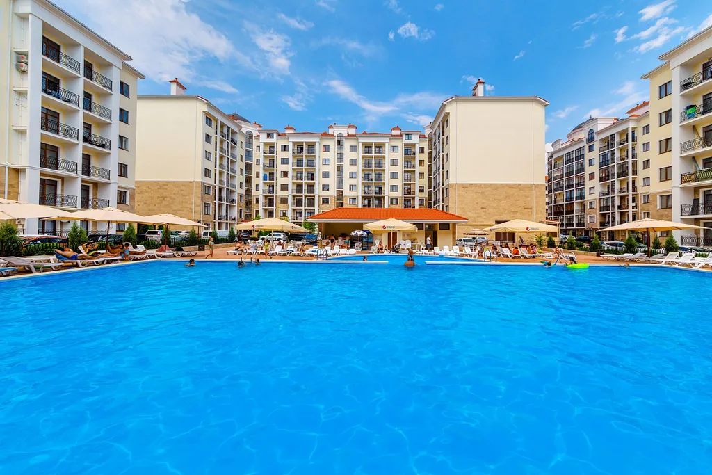 Квартира Апартаменты на набережной (2 комнаты, 56 кв.м) — Геленджик