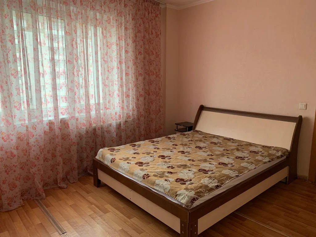 Квартира Однокомнатная квартира возле БЦ Арбат — Красноярск