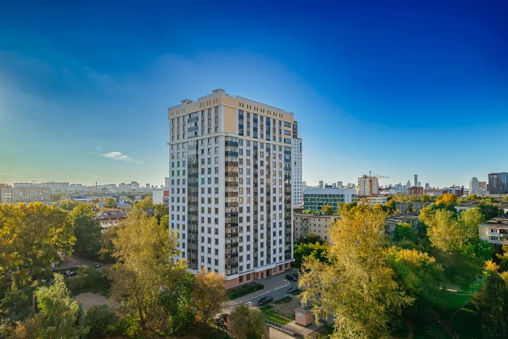 Квартира Просторная и светлая квартира — Екатеринбург