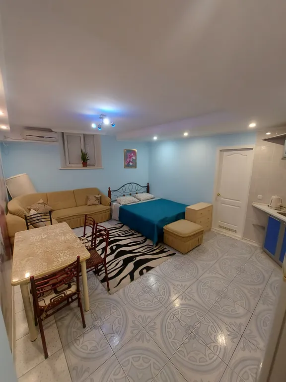 Тихая квартира-студия у моря