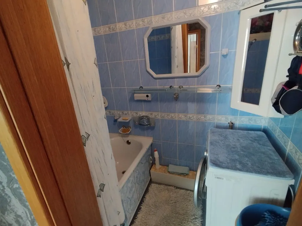 Уютная двухкомнатная квартира в центре села