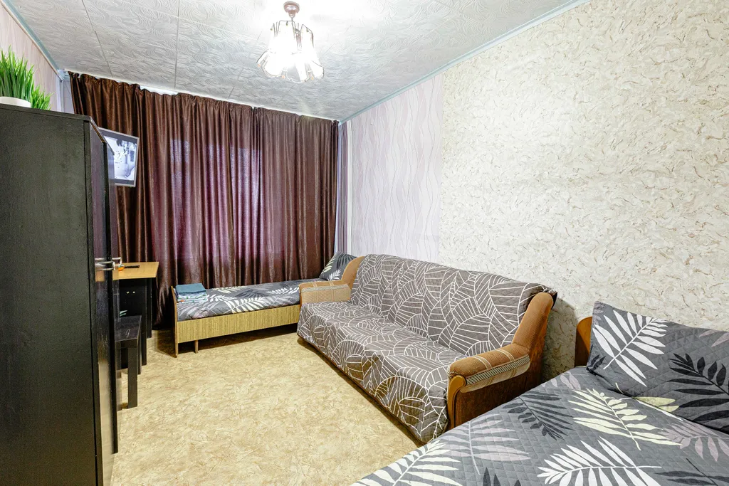 Двухкомнатная квартира в 2-х остановках от парка