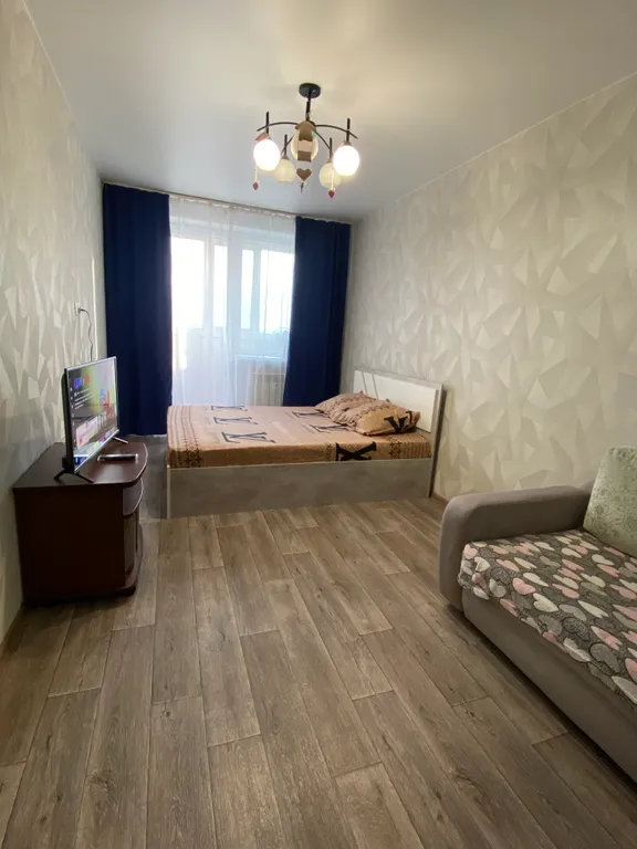 Уютная однокомнатная квартира в новом доме — аренда посуточно в Уссурийск