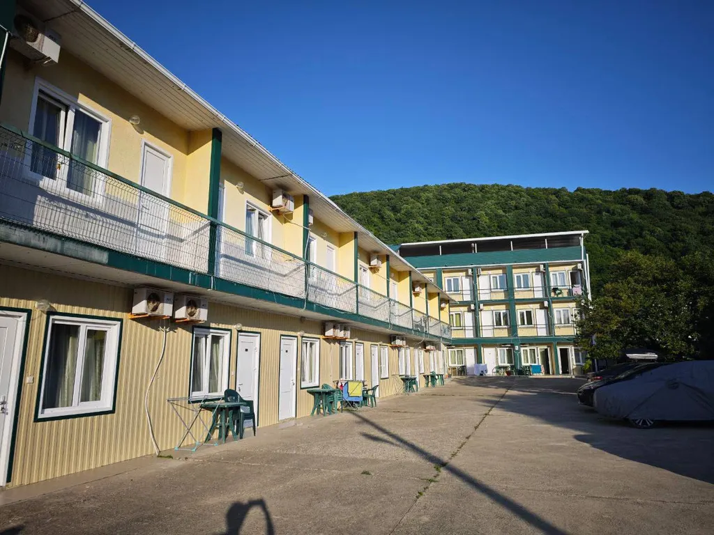 Двухкомнатный четырехместный номер с балконами