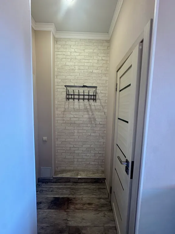 Студия с балконом в центре