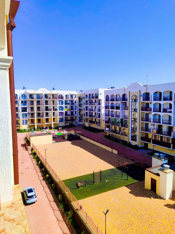 Студия с видом на море