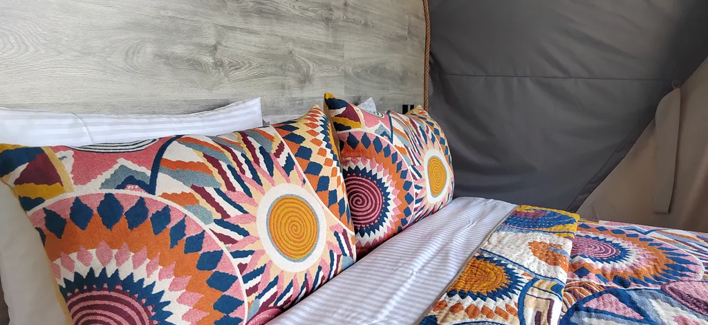 Премиум-отдых: панорамный купол и горячий бассейн-джакузи