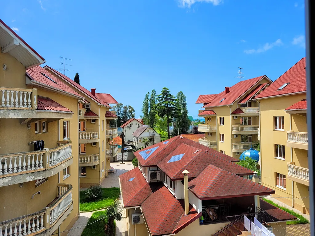 Квартира с видом и балконом