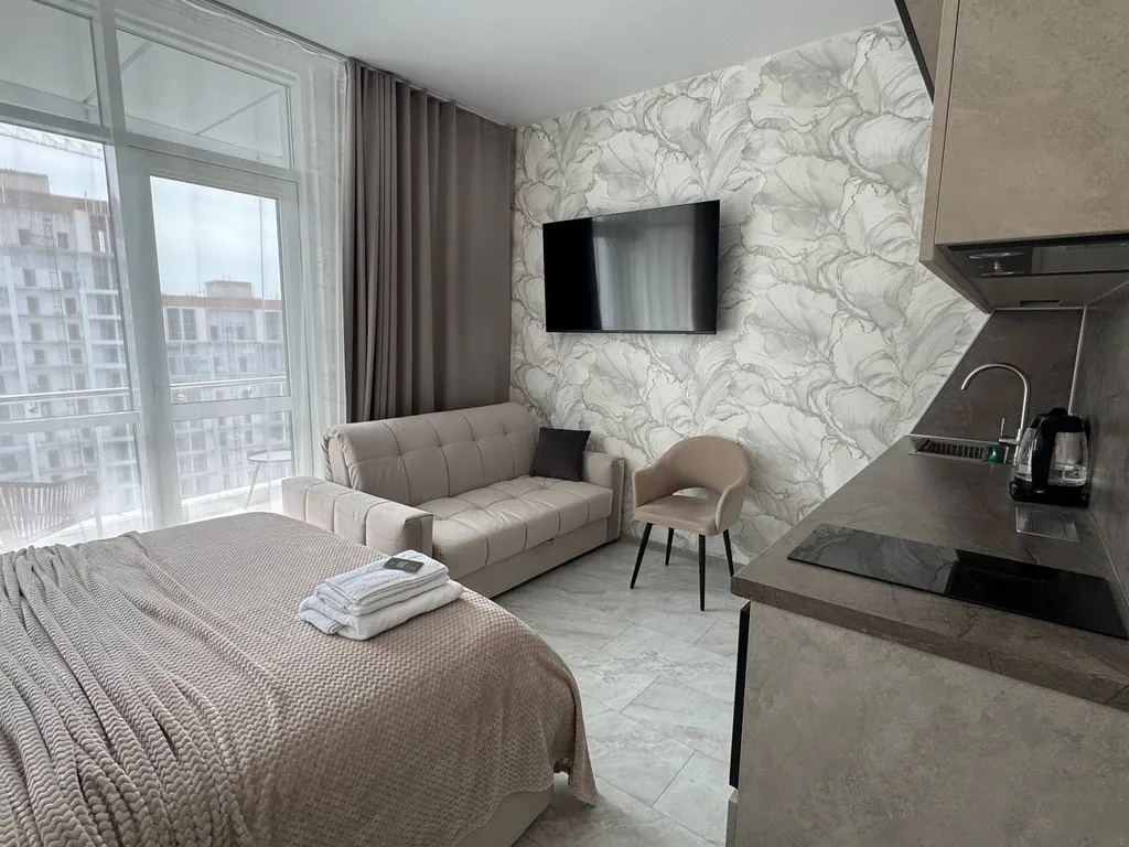 Семейная студия с балконом и видом на море