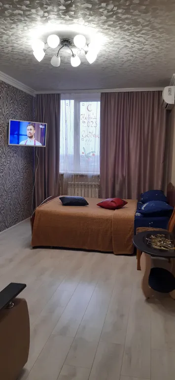 Уютная квартира — аренда посуточно в Батайск