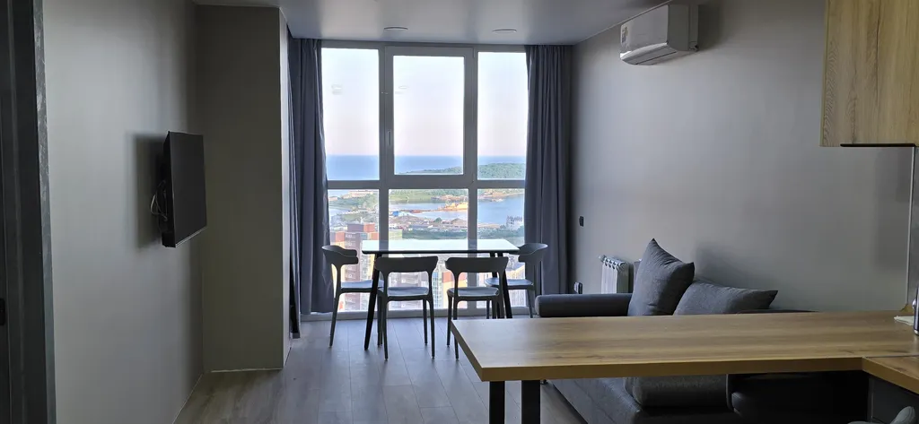 2-х комнатный апартамент с видом на бухту Патрокл