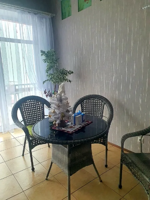 Где начинался город, с видом на море