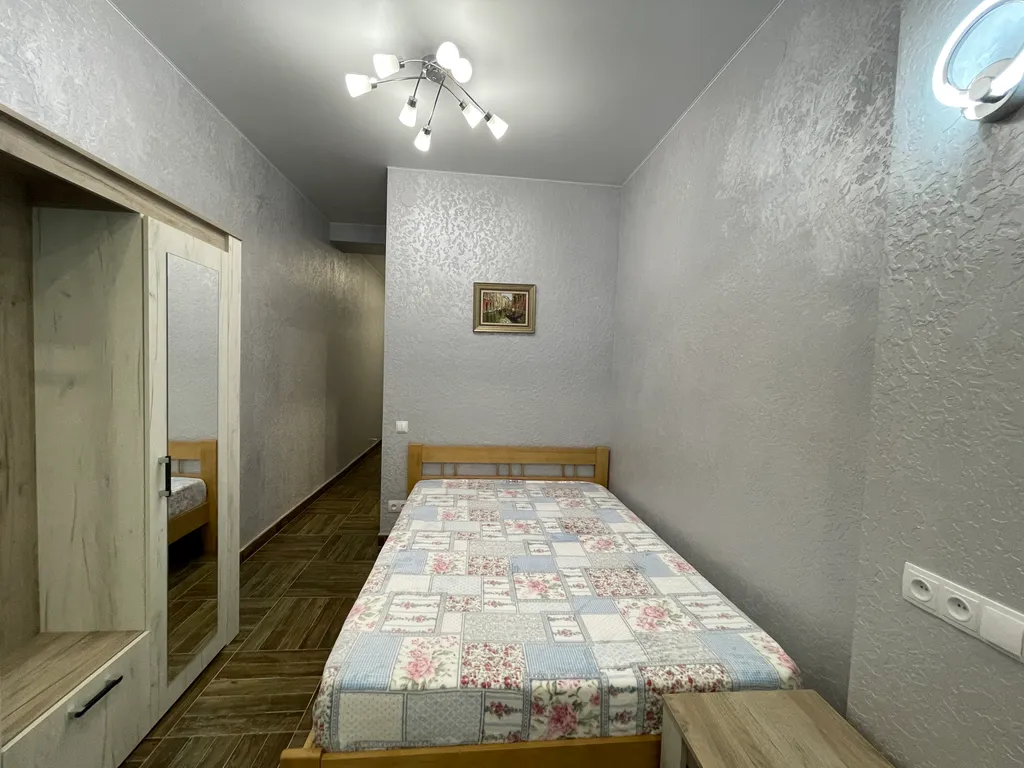 Уютные апартаменты с кухней на первом этаже