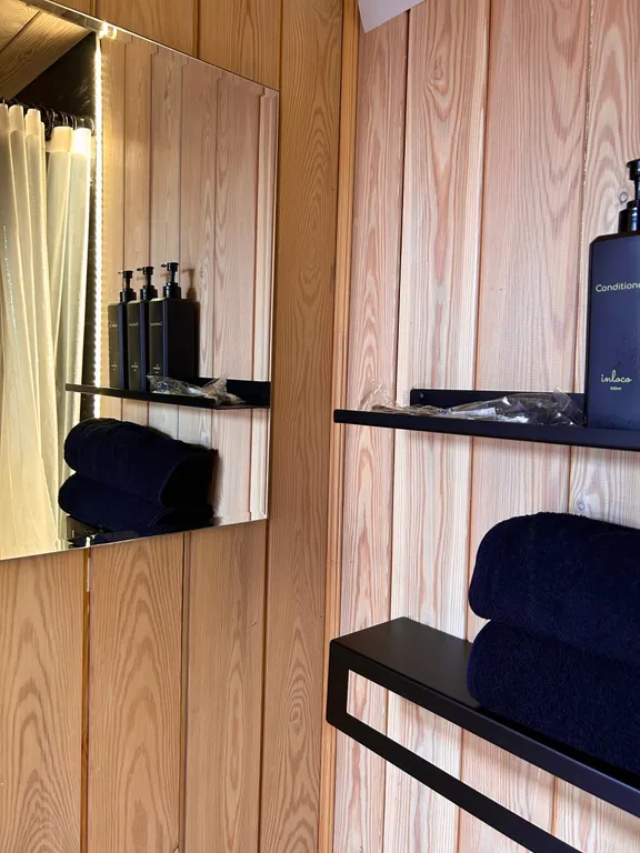 Отдых в лесу с баней и чаном