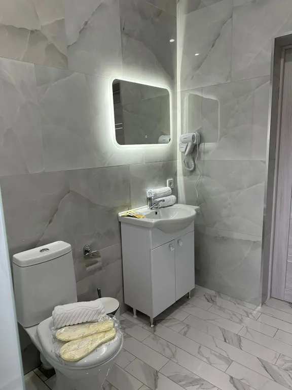 Апартаменты у старого озера, дом с парковкой