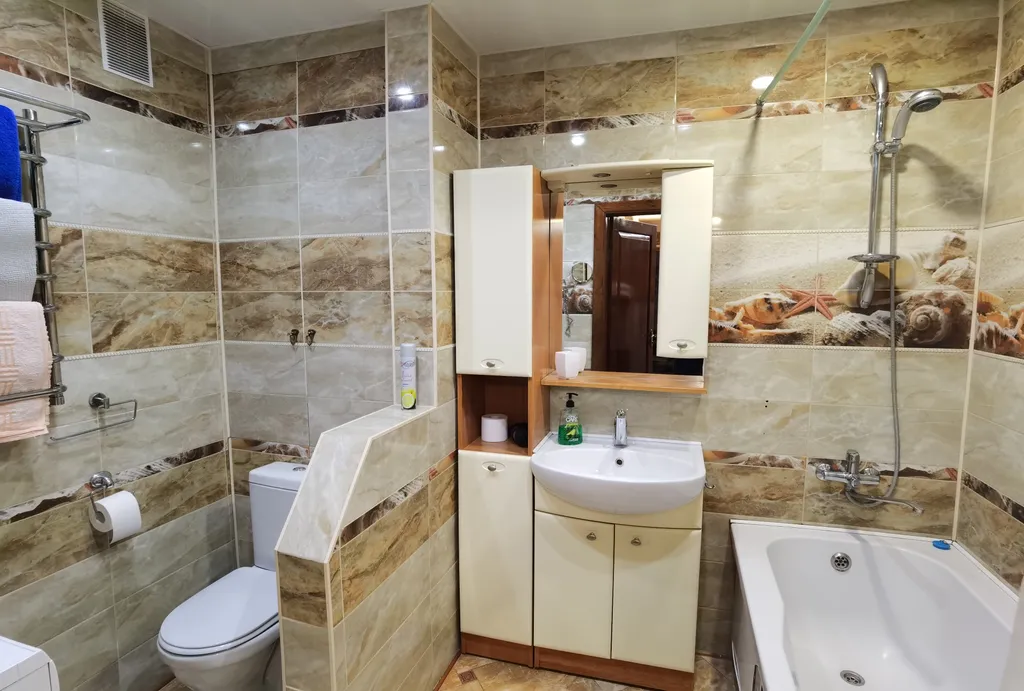 Уютная и просторная евродвушка на большую семью в новом доме