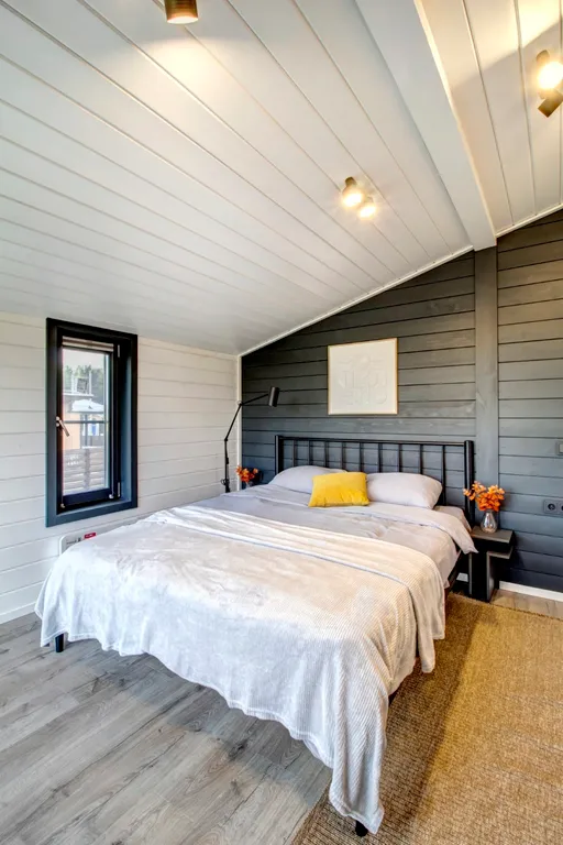 Уютный дoм с видом на лес в молoдoм пocёлкe