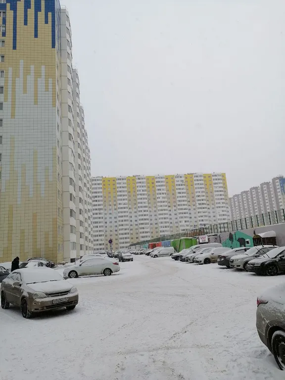 Честная квартира с балконом Четыре угла возле ТЦ Аура