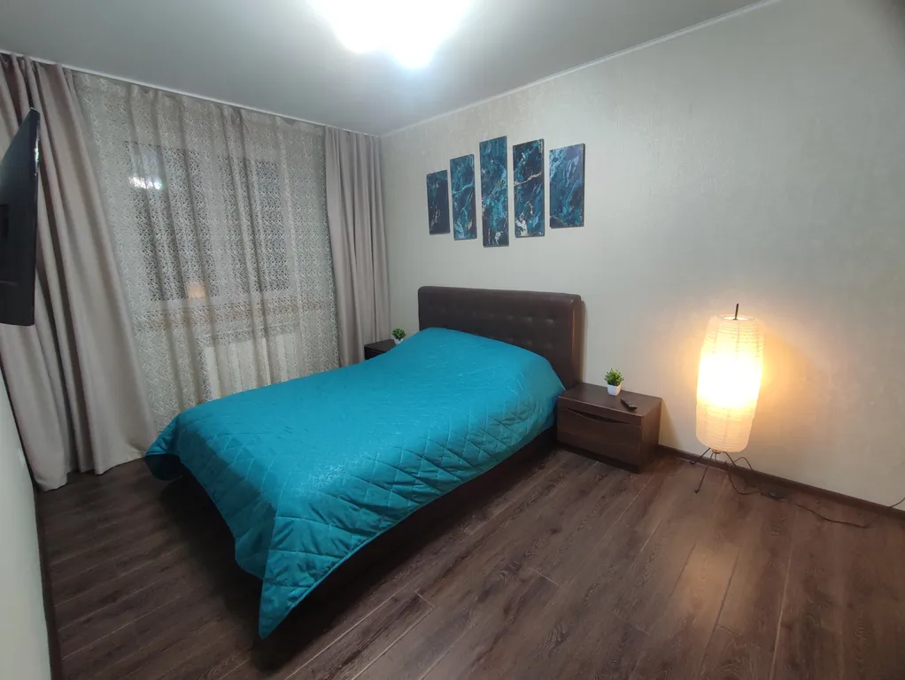 Чистая уютная квартира рядом с Ж/Д вокзалом — аренда посуточно в Смоленск