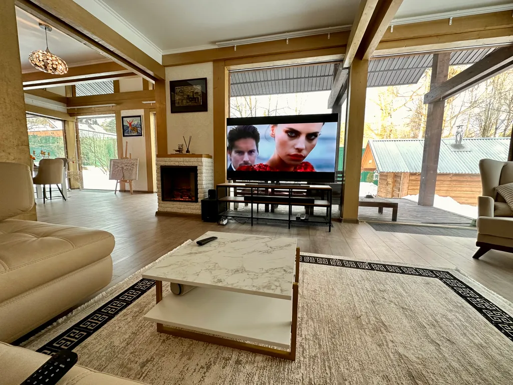 Коттедж Топ, шале у парка, бассейн на улице, русская баня, чан, река, лес — Одинцово