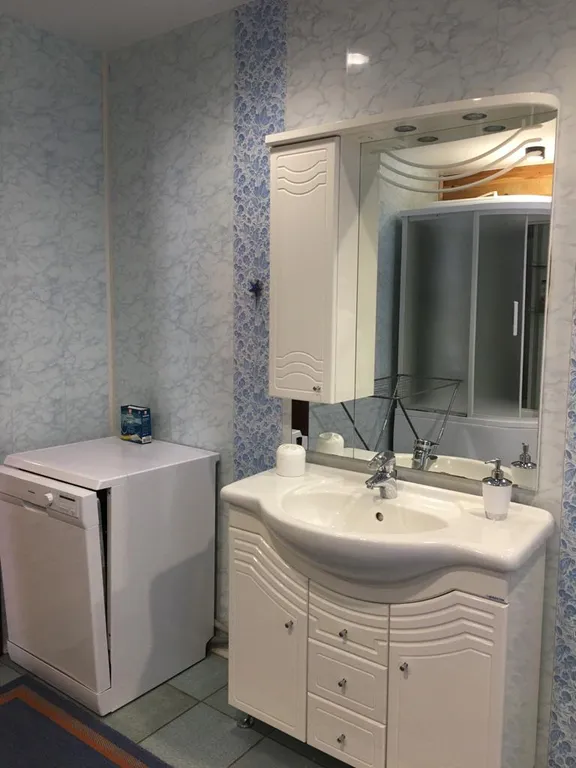 6-комнатный Дом