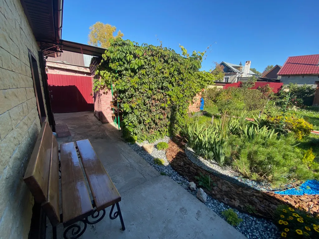 Коттедж Уютный дом с баней в городе — Казань