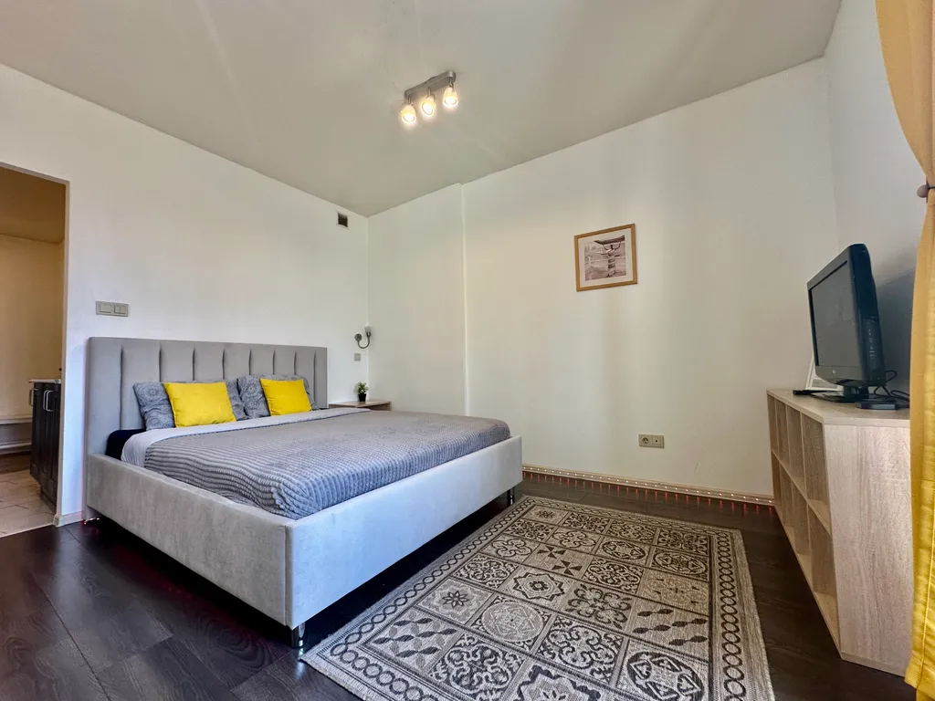 Уютная студия с удобной кроватью