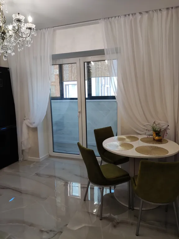 Новая двухкомнатная квартира в центре города