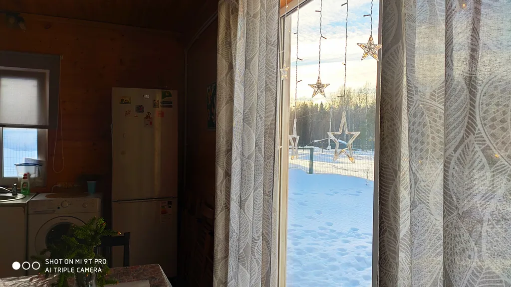 Коттедж Коттедж Дуплекс с сауной, терассой, зоной барбекю и детской площадкой — Уткино