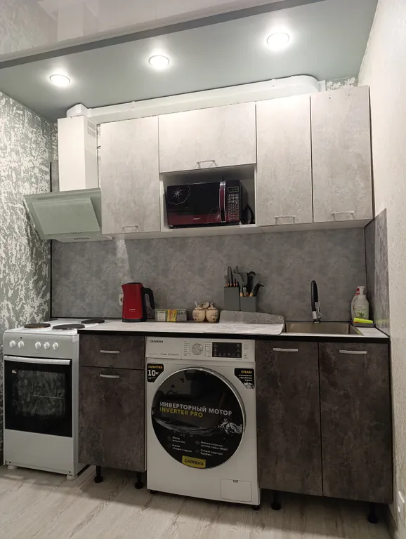 Уютная солнечная квартира в районе Золотого моста