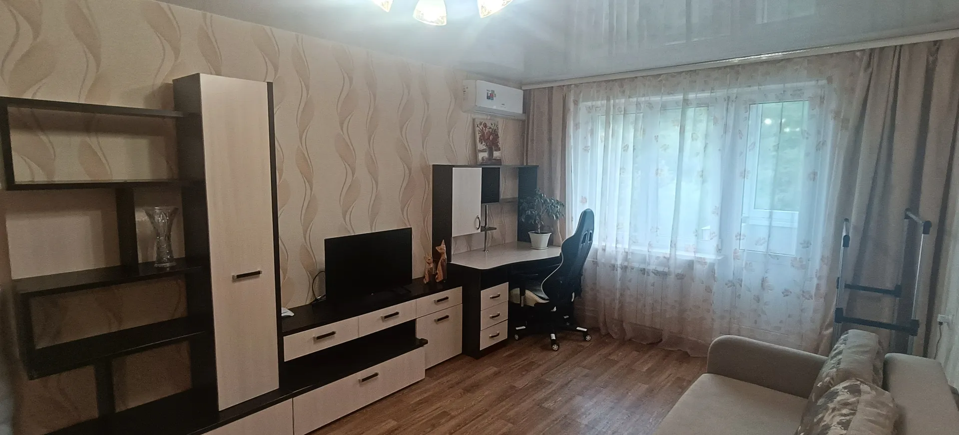 Комната