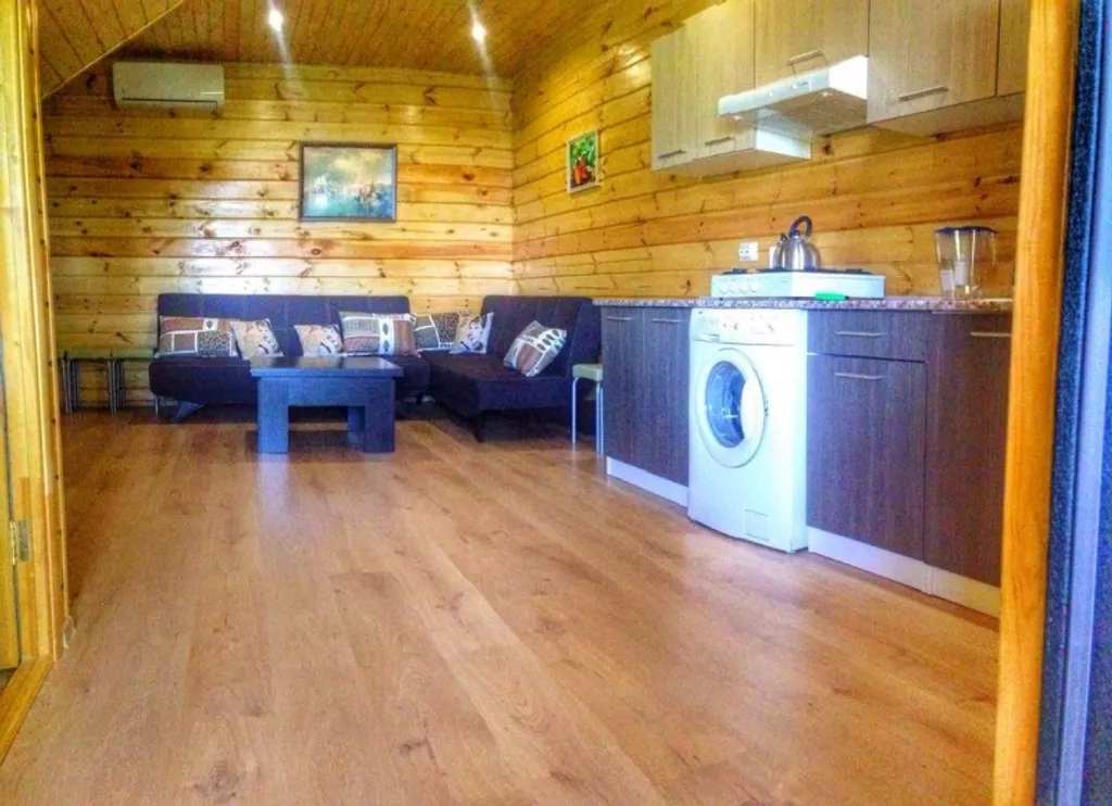 Коттедж 2-комнатный Дом — Сочи