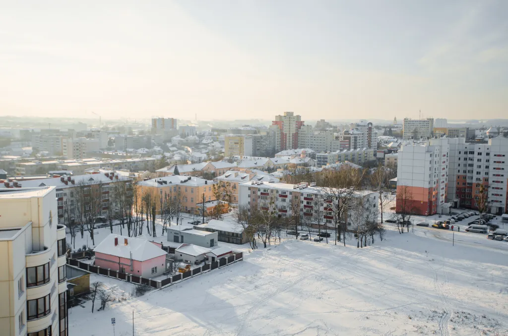 Светлая квартира с красивым видом на город рядом с центром