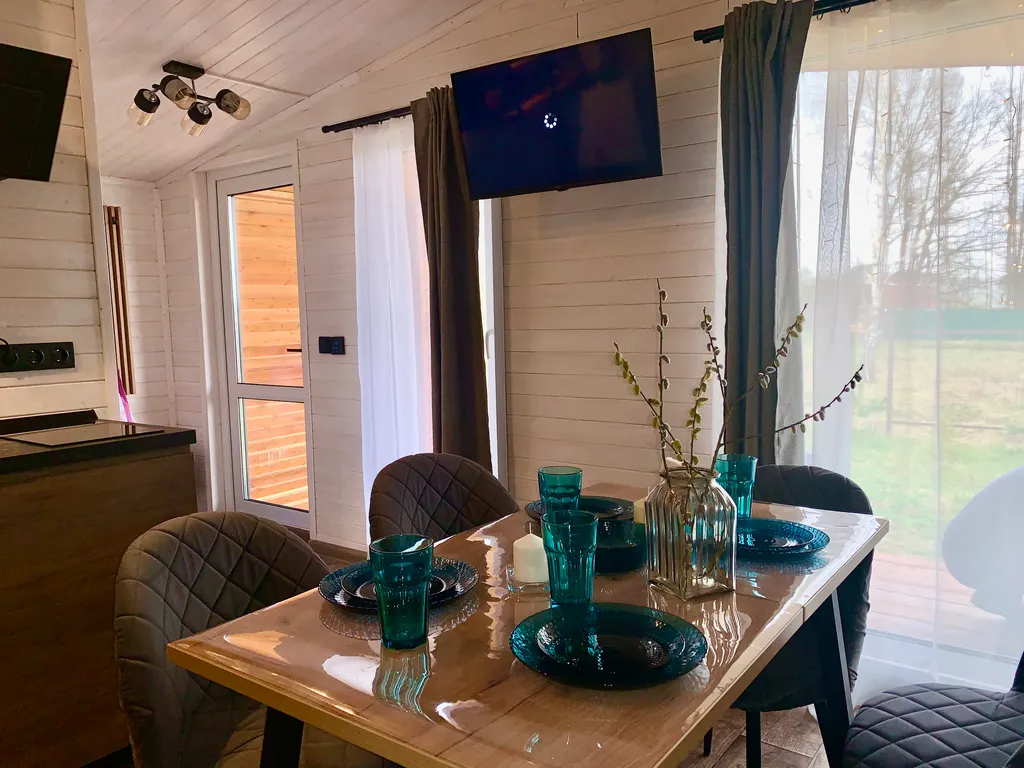 Семейная дача с сауной и камином