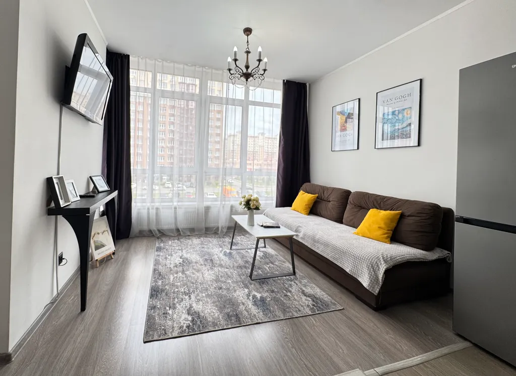 Двухкомнатный апартамент в новом районе в центре