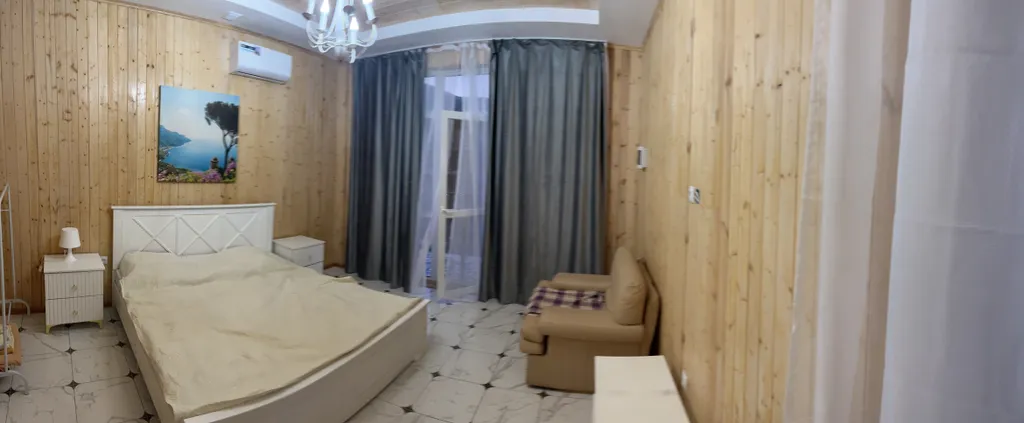 Просторные апартаменты 170 кВ м с 2 озерами и лаунж зоной