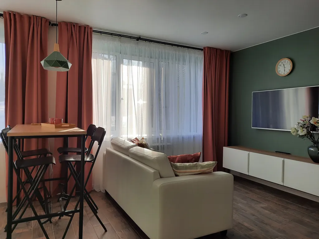 Студия на Южном Валу