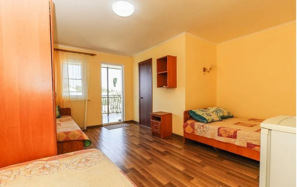 Квартира Комната — Кучугуры