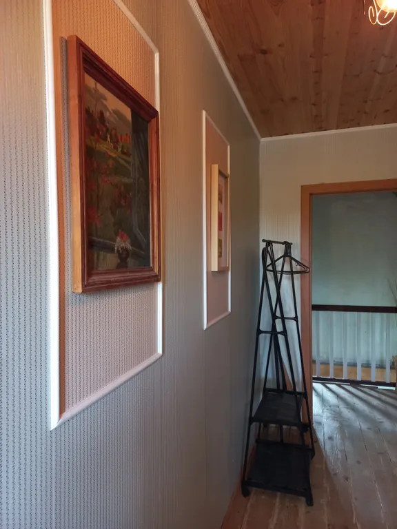 Частный дом в деревне в 15 километрах от центра города