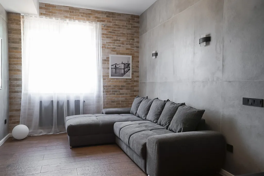 Просторная лофт-евродвушка Городской Лофт c балконом на набережной