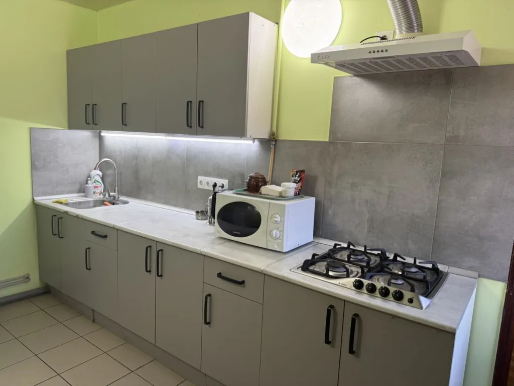 Дом с баней и бассейном