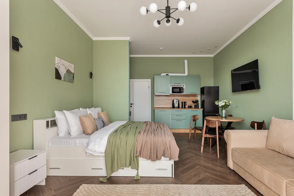 J&N Apartments Дизайнерская видовая студия с балконом